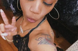 Cum spend my last night in tow... - Image 4