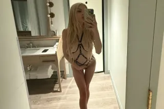 💋ELITE BLONDE SPINNER 💋 - 20 - Image 4