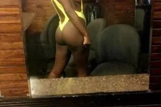 Dripping Choclate 💦🍫COME TASTE - Image 1